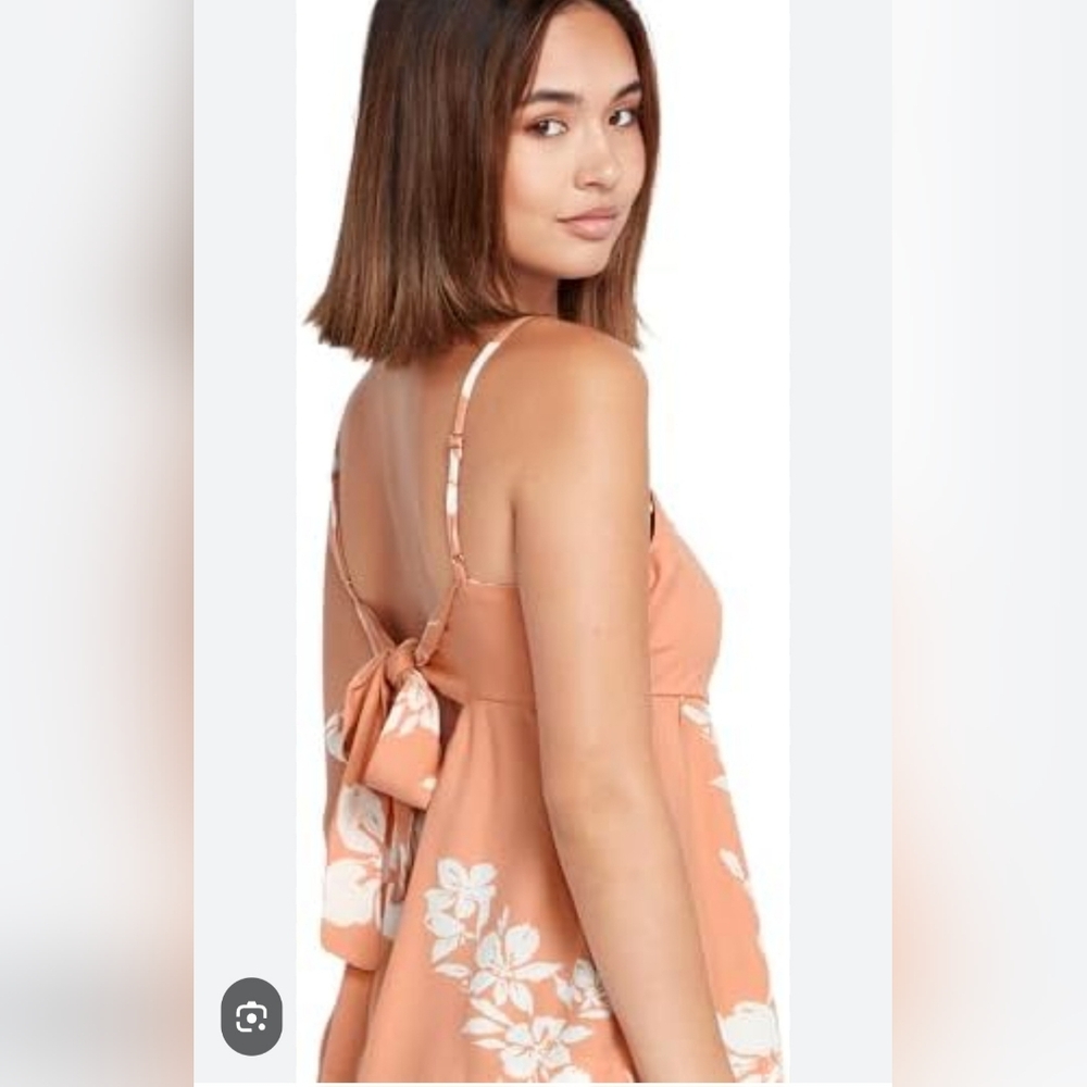 NWT Floral Peach Sleeveless Cami From Volcom